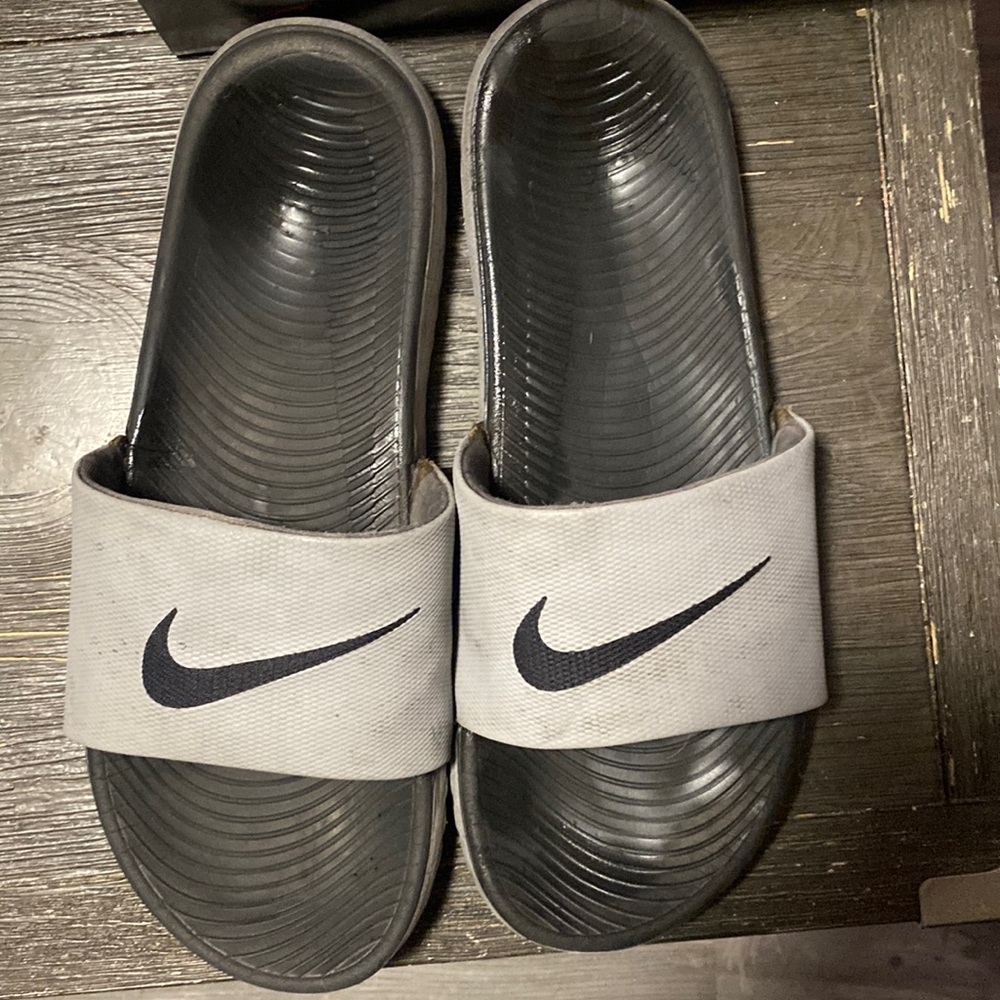 There older shoes that can still be worn in a good fashion just not for me